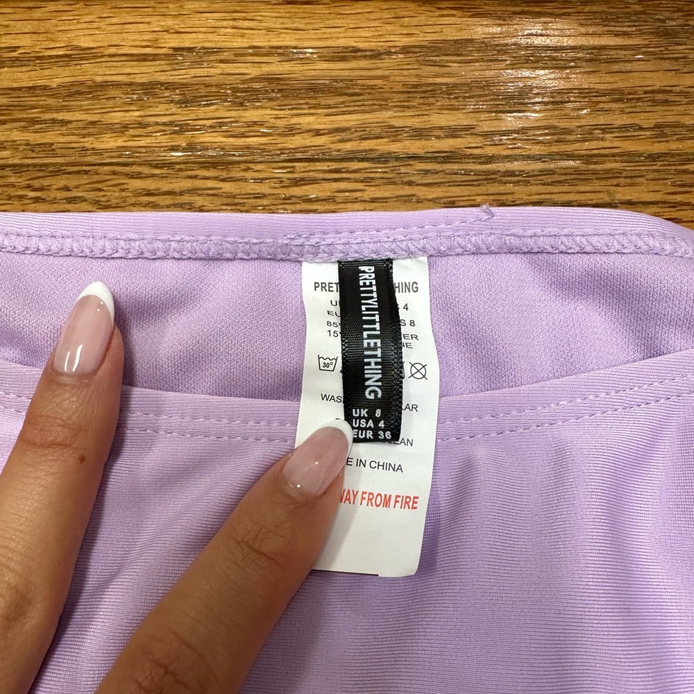 PrettyLittleThing Mix & Match Bandeau Bikini Top/Itsy Bitsy Bikini Bottom - Picture 5 of 5